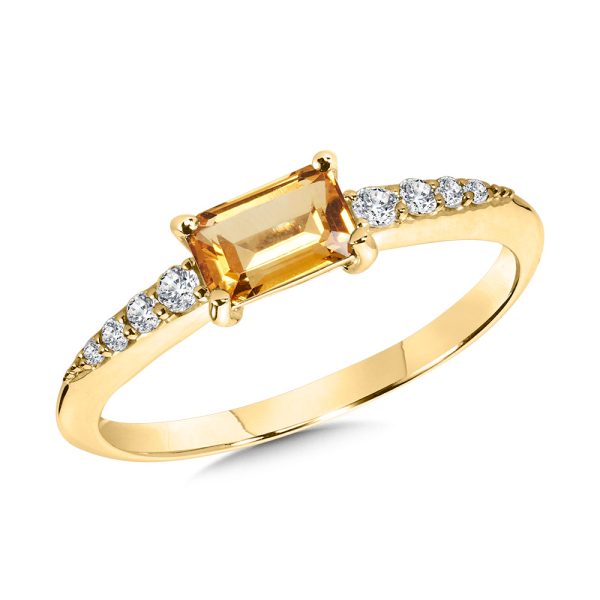 Baguette Cut Citrine & Graduating Diamond Ring