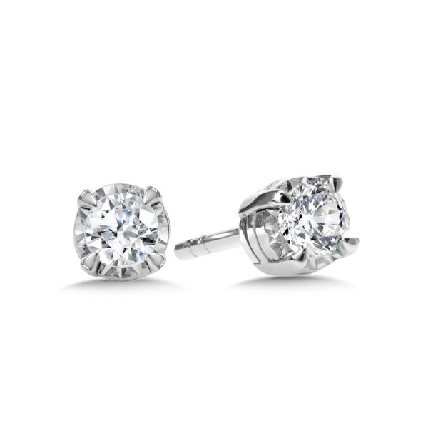 Diamond Star Solitaire Stud Earrings (1/4 ctw)