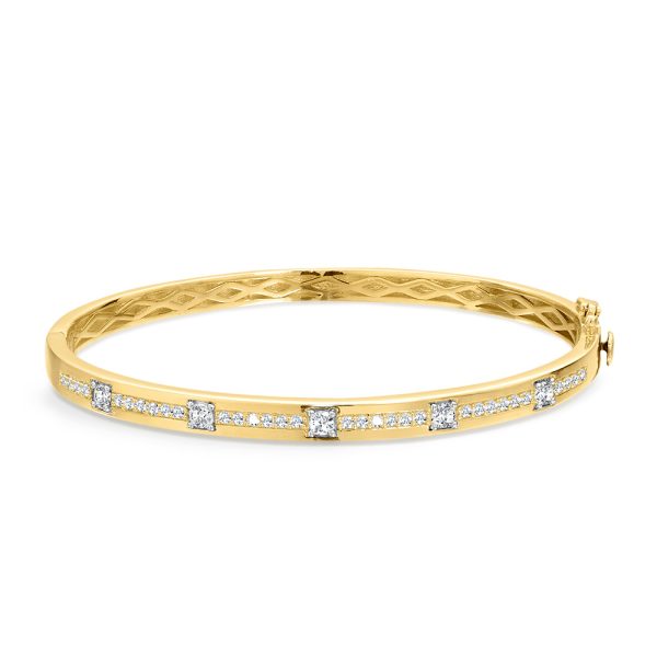 Flush-Inspired Diamond Bangle