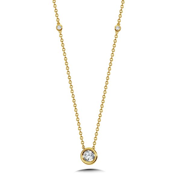 Bezel-Set Diamond Star Solitaire Necklace (1/10 ctw)